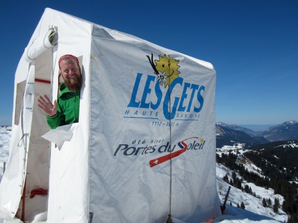 Les Gets - Mountain refuge hut for a sunny day